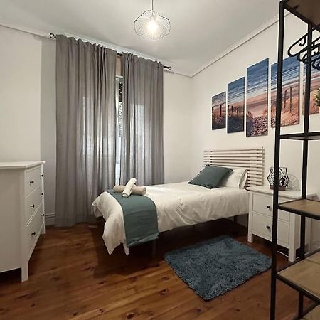 Deusto Apartment Bilbao Bagian luar foto