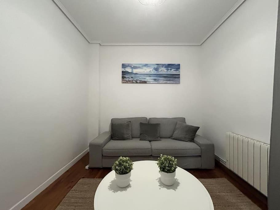 Deusto Apartment Bilbao Bagian luar foto
